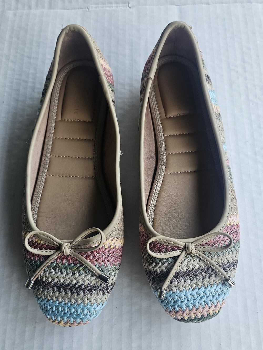 Kelly & Katie Pastel Woven Ballet Flats with Bow SIZE 8